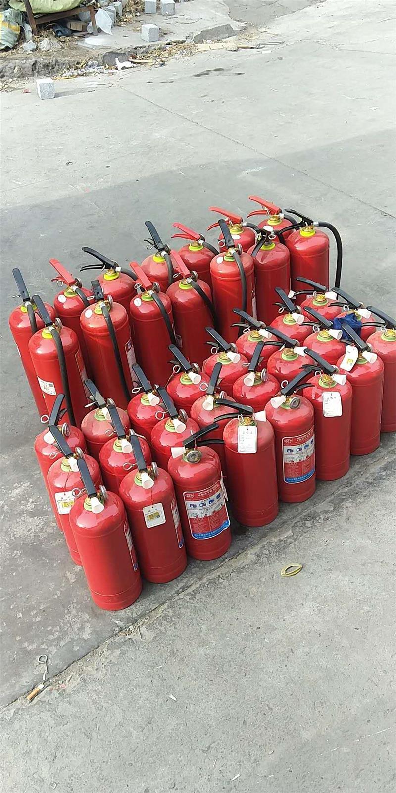 灯市口干粉灭火器年检全流程指南 消防器材合规检验步骤详解
