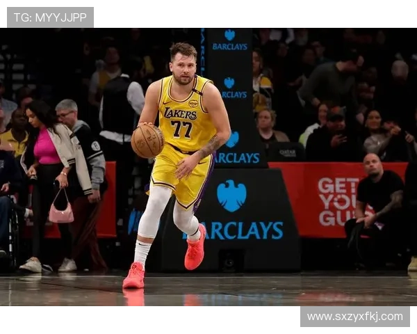 东契奇缺阵期间里夫斯展现超凡实力场均41分10助攻命中率惊人