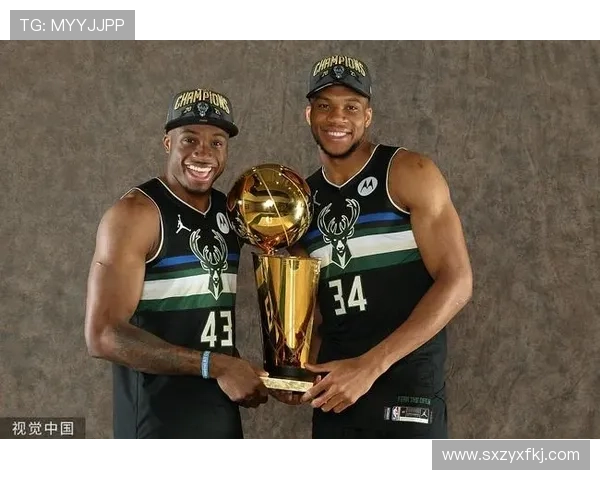 字母哥妻子经过沟通带娃回雅典结束两地分居生活